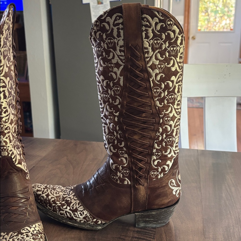 Old Gringo brown cream cowboy boots size 6.5. Never worn - Picture 2 of 8